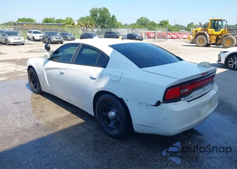 2012 Dodge Charger Police z USA, uszkodzony, nr VIN 2C3CDXAT8CH205007